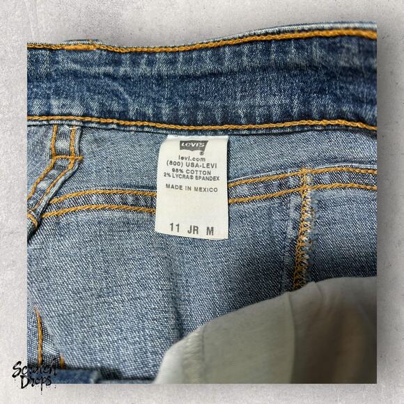 Levi's 11 JR M Bootcut Jeans Stylish Blue Denim Unique Stitching Women's Vintage - Picture 3 of 4